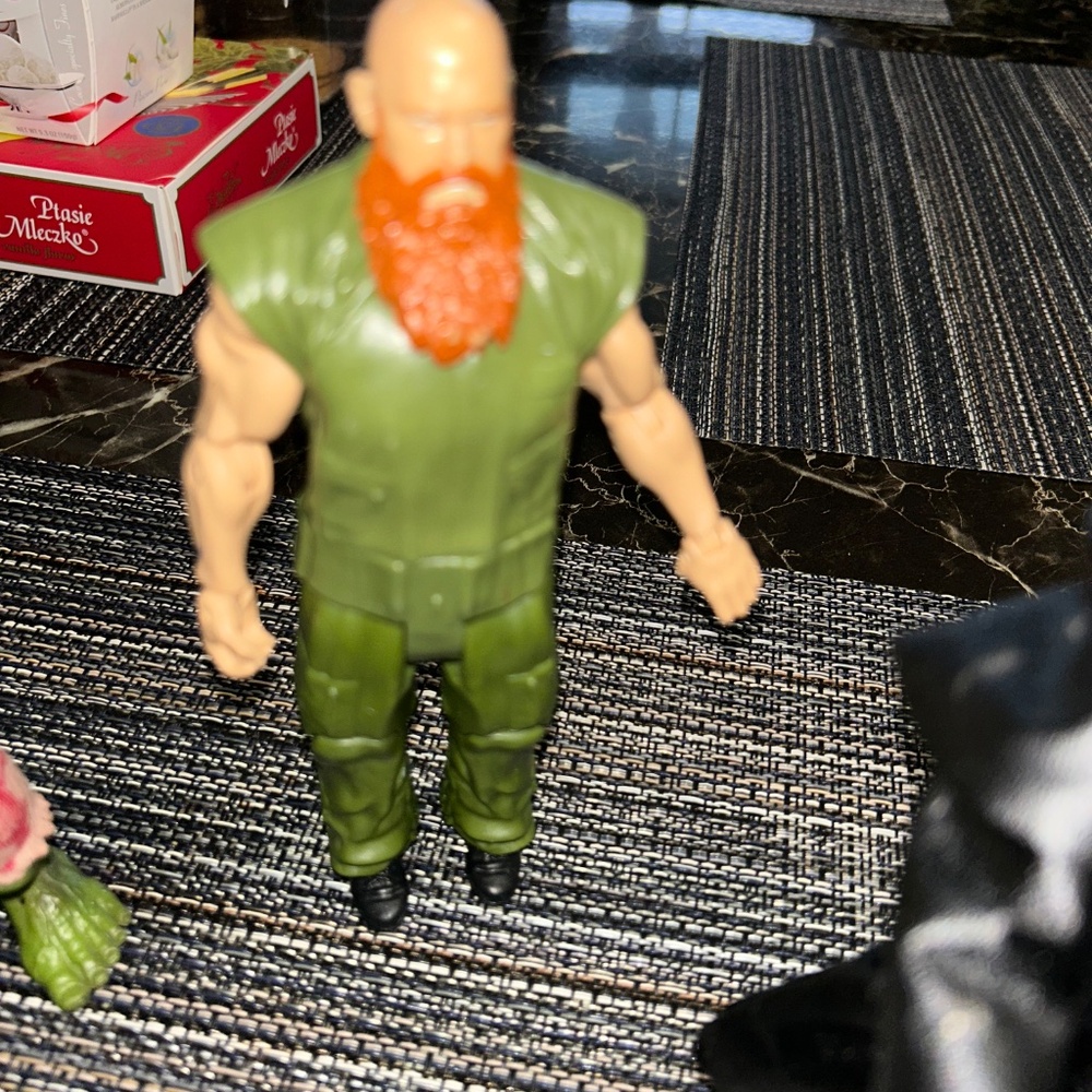 Characters - Picture 3 of 4